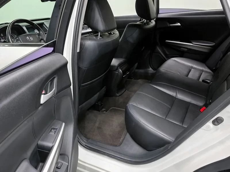 Honda Accord 3.5 1St Generation, снимка 12 - Автомобили и джипове - 55841323