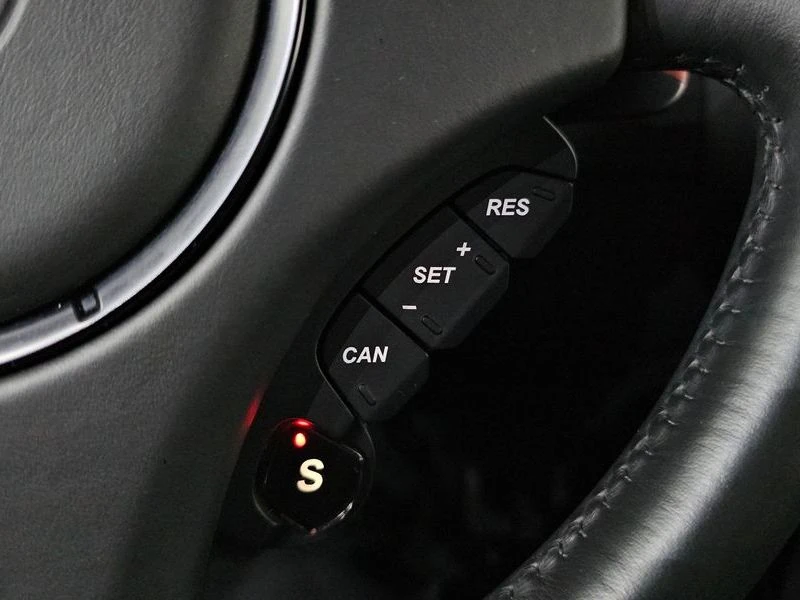 Aston Martin Vanquish 6.0 V12 Coupe| 568�.�. | Mobile.bg � ����������� 17