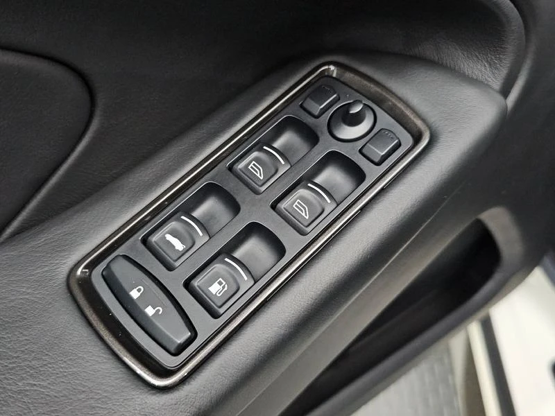 Aston Martin Vanquish 6.0 V12 Coupe| 568�.�. | Mobile.bg � ����������� 15