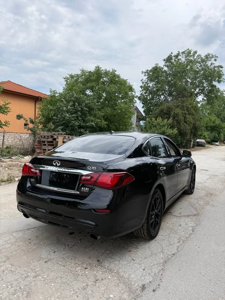 Infiniti Q70, снимка 3 - Автомобили и джипове - 56217558