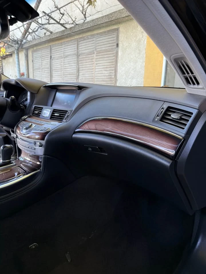 Infiniti Q70, снимка 6 - Автомобили и джипове - 56217558