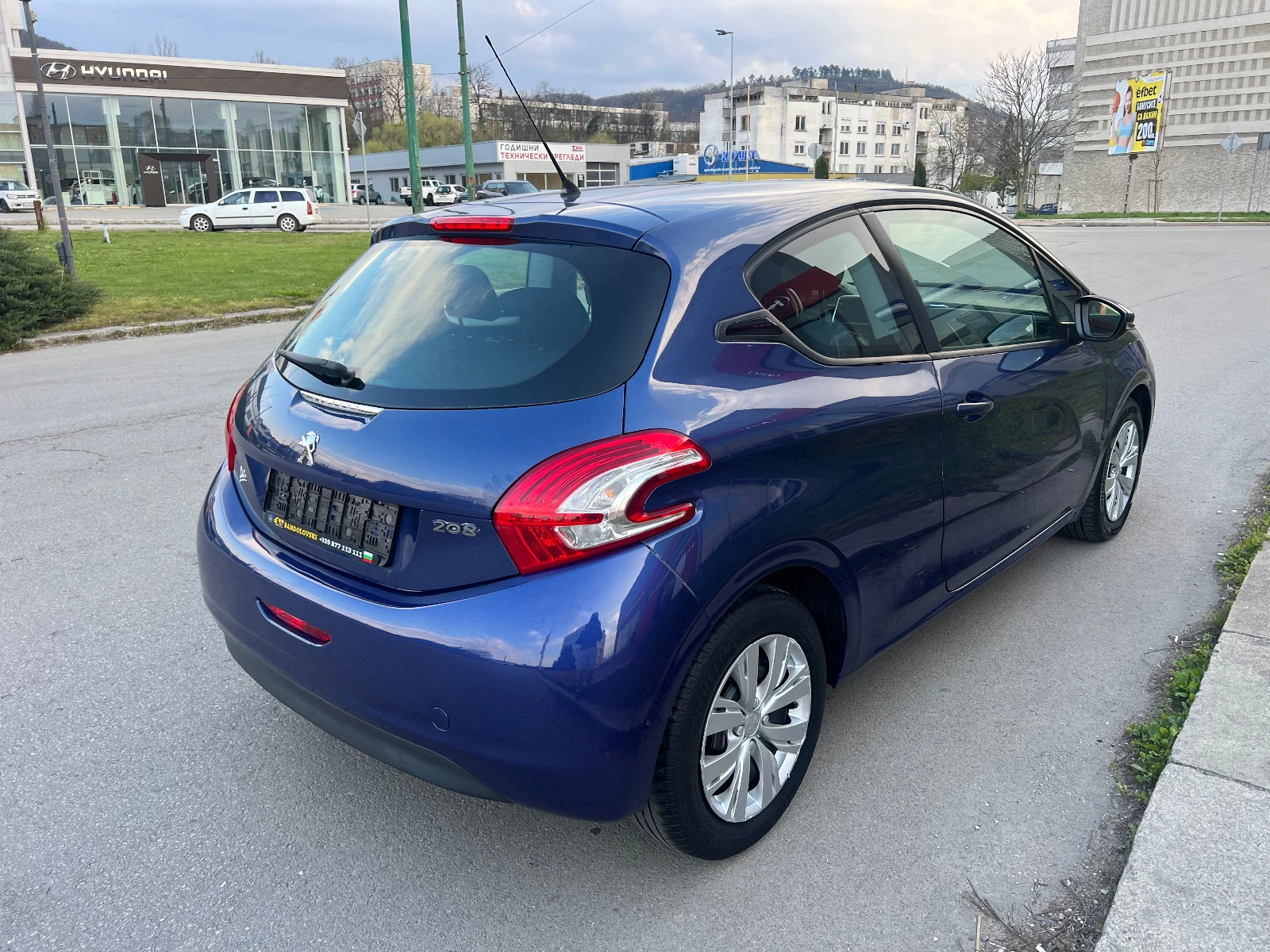 Peugeot 208 1.4HDI/TOP/EVRO5 - изображение 7