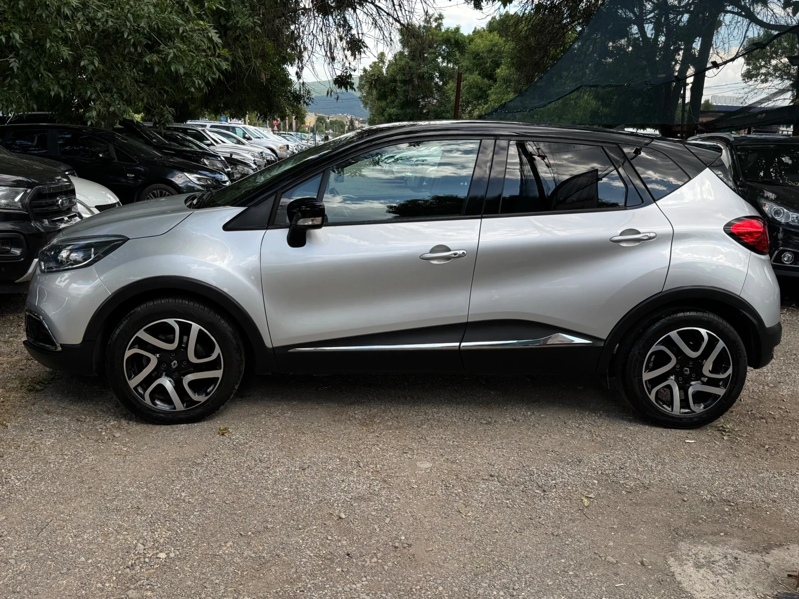 Renault Captur Капариран - изображение 4