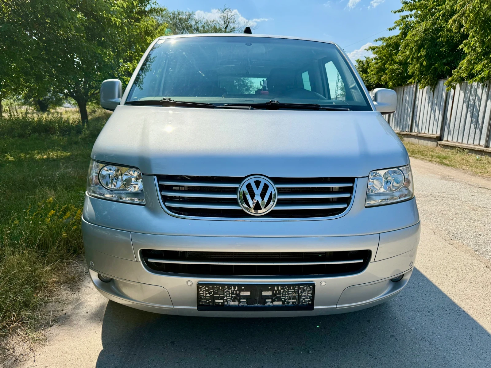 VW Multivan 2.5 TDI Multivan Highline Automat - изображение 2