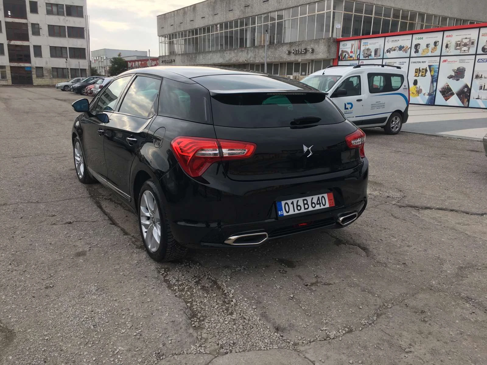 Citroen DS5  - изображение 5