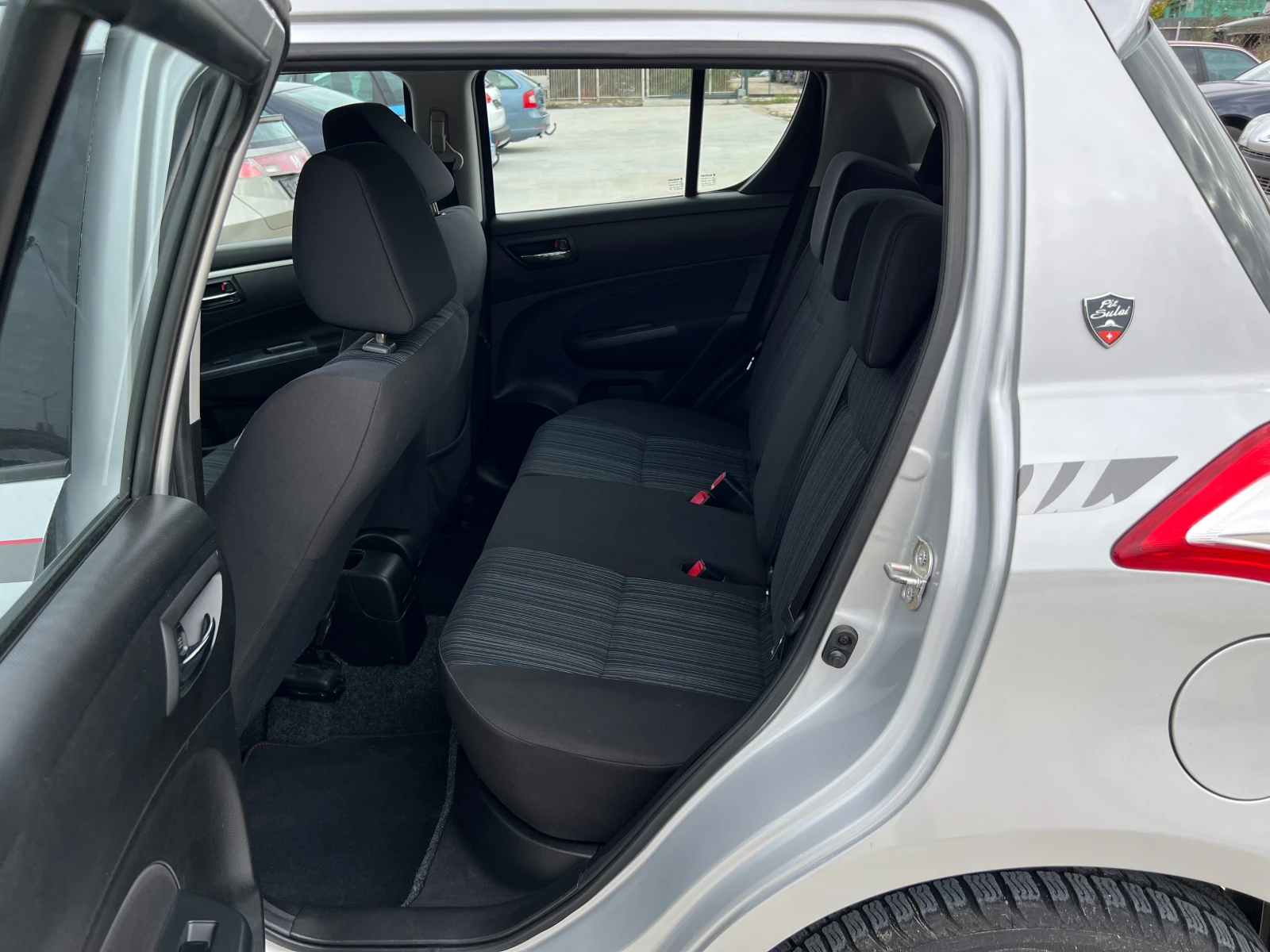 Suzuki Swift 1.2i-90.-44 | Mobile.bg   14