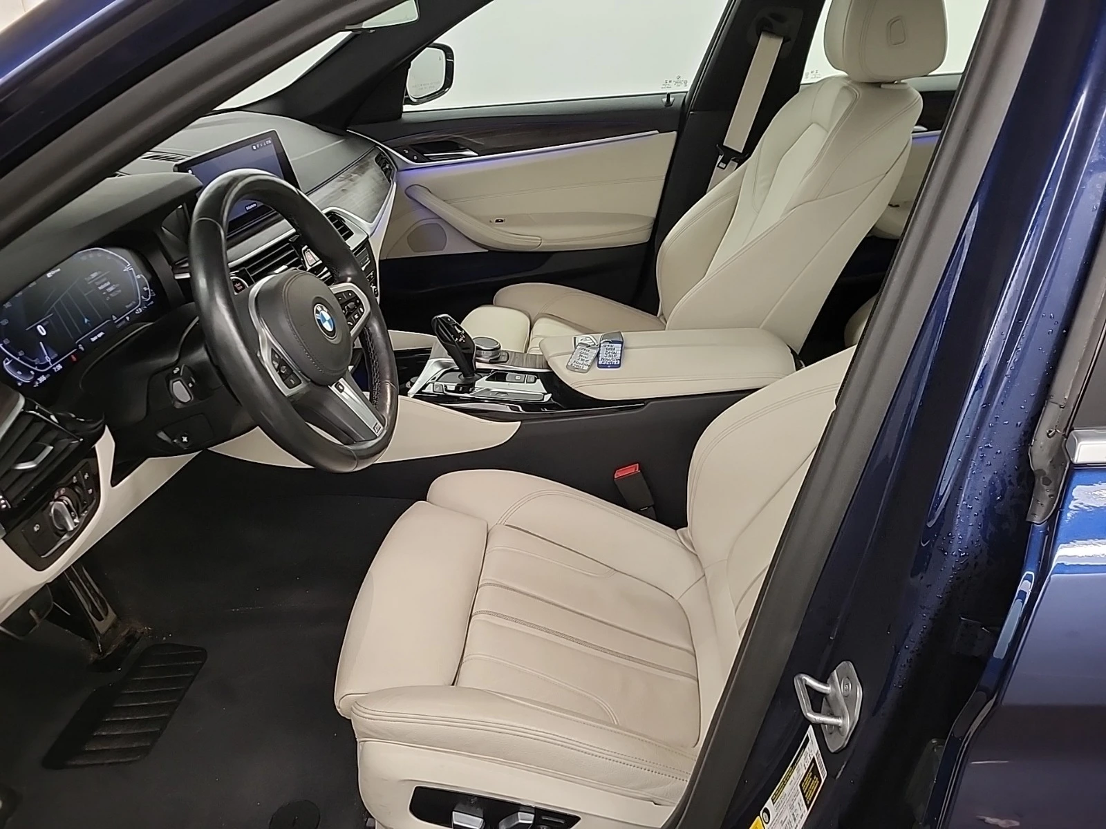 BMW 530 E * * XDRIVE * * CARFAX * * АВТО КРЕДИТ * *  - изображение 7