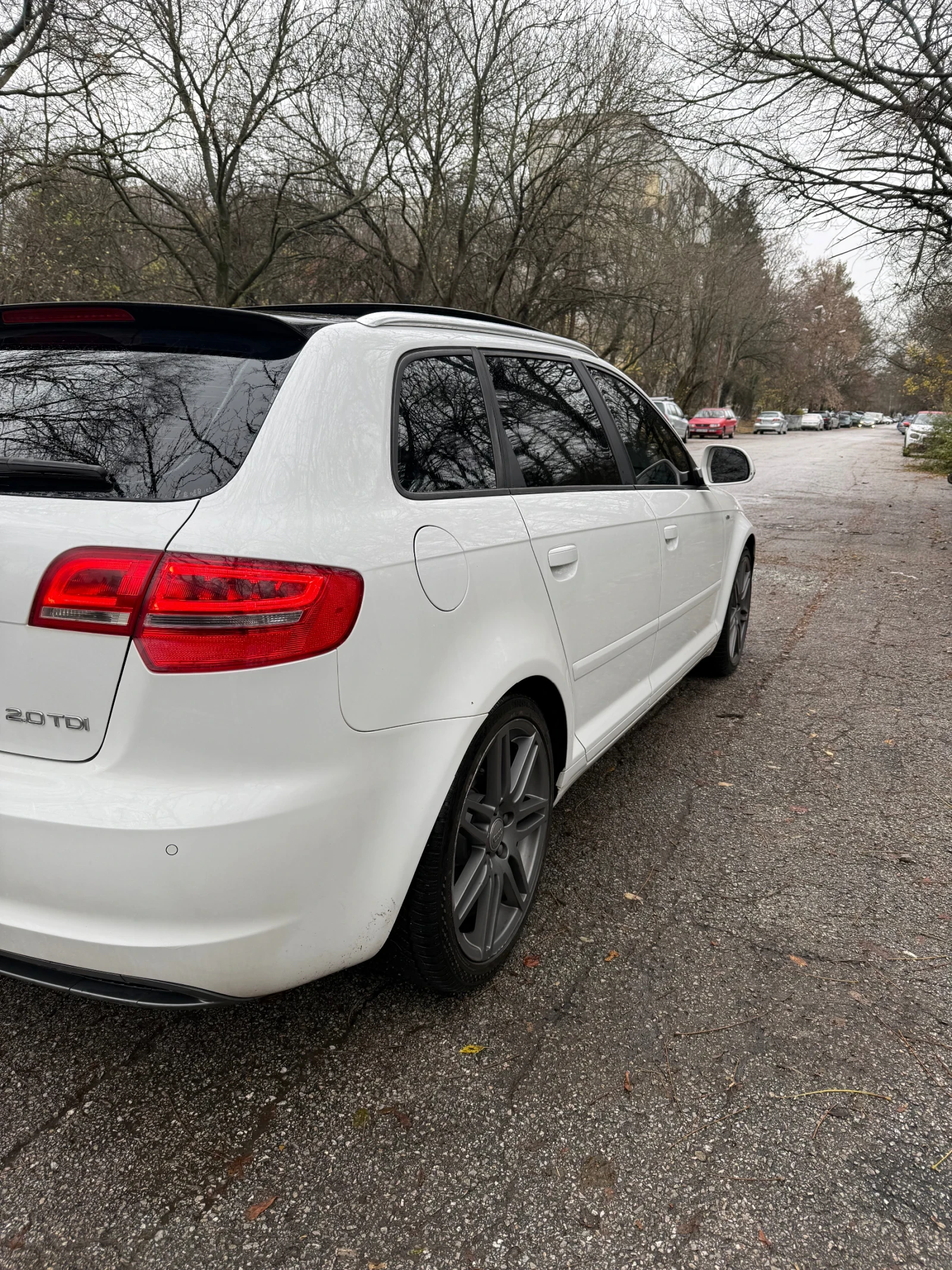 Audi A3 2.0 s line  - изображение 8