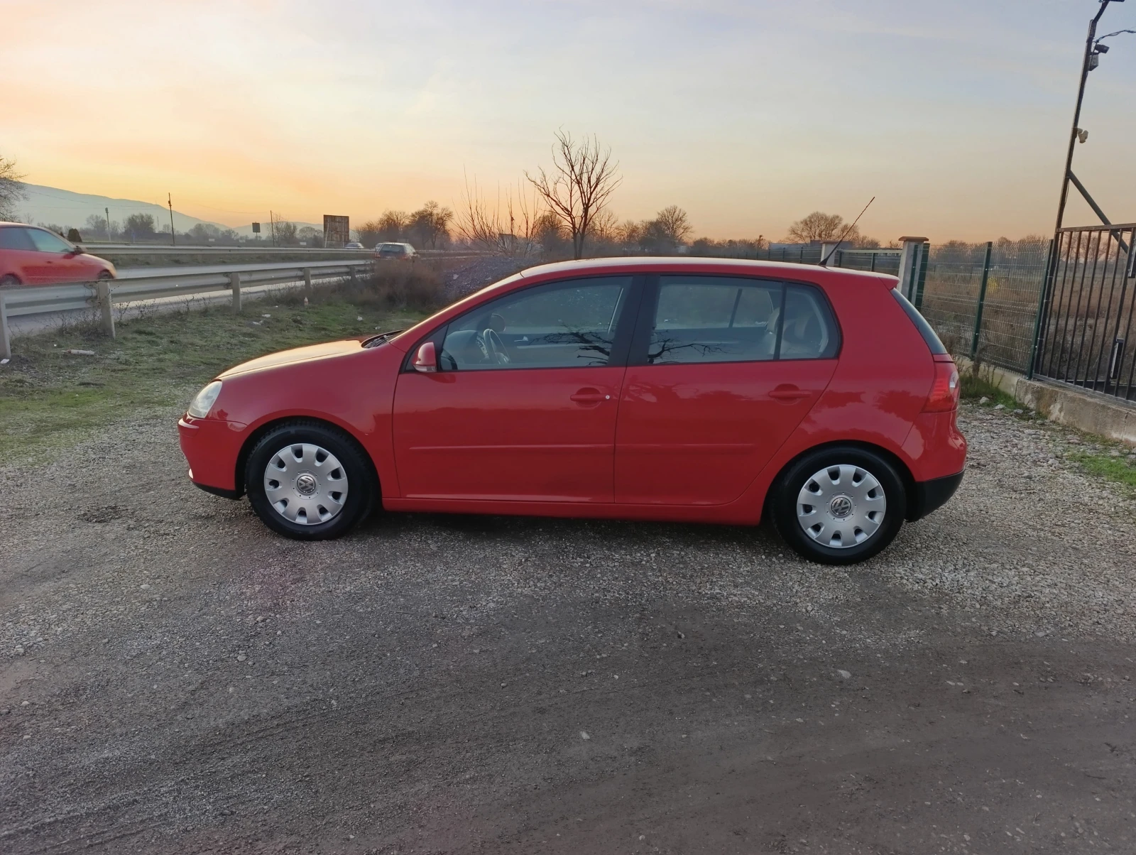 VW Golf 2.0TDi-BMM-8 КЛАПАНА - изображение 4