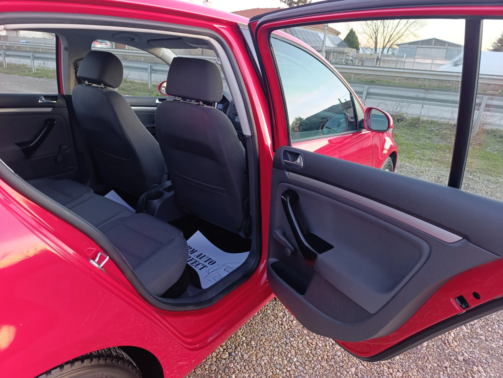 VW Golf 2.0TDi-BMM-8 ������� | Mobile.bg � ����������� 14