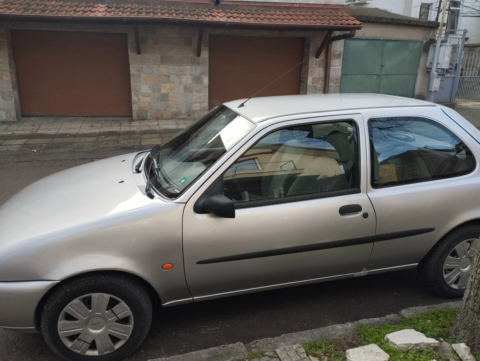 Ford Fiesta 1.3 ������ | Mobile.bg � ����������� 11