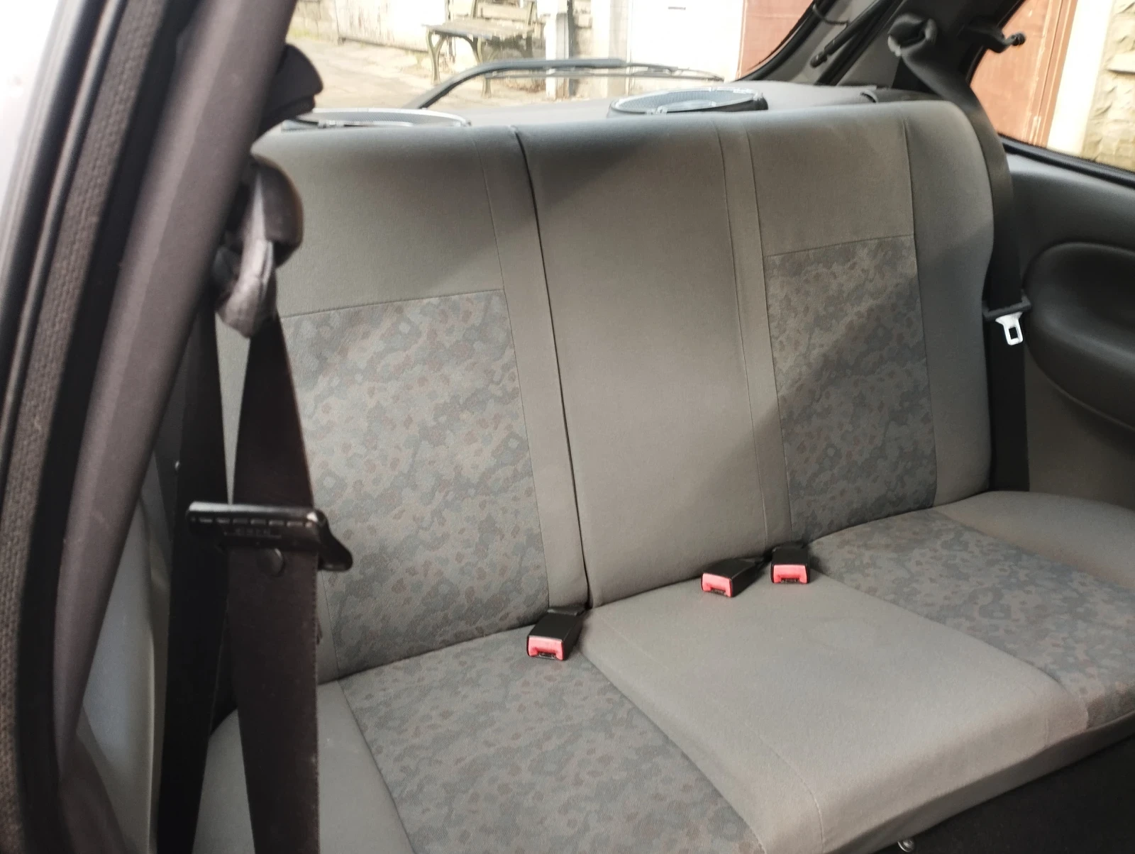 Ford Fiesta 1.3 бензин - изображение 4