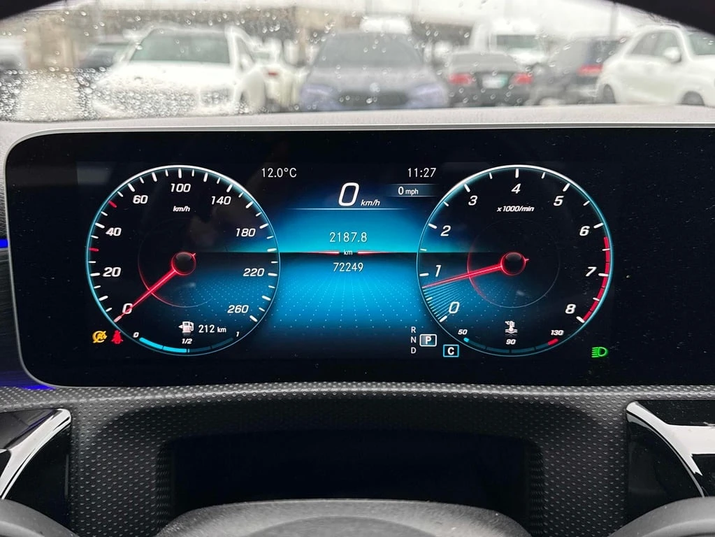 Mercedes-Benz A 220 * CARFAX * ��� ������������ ������ | Mobile.bg � ����������� 8