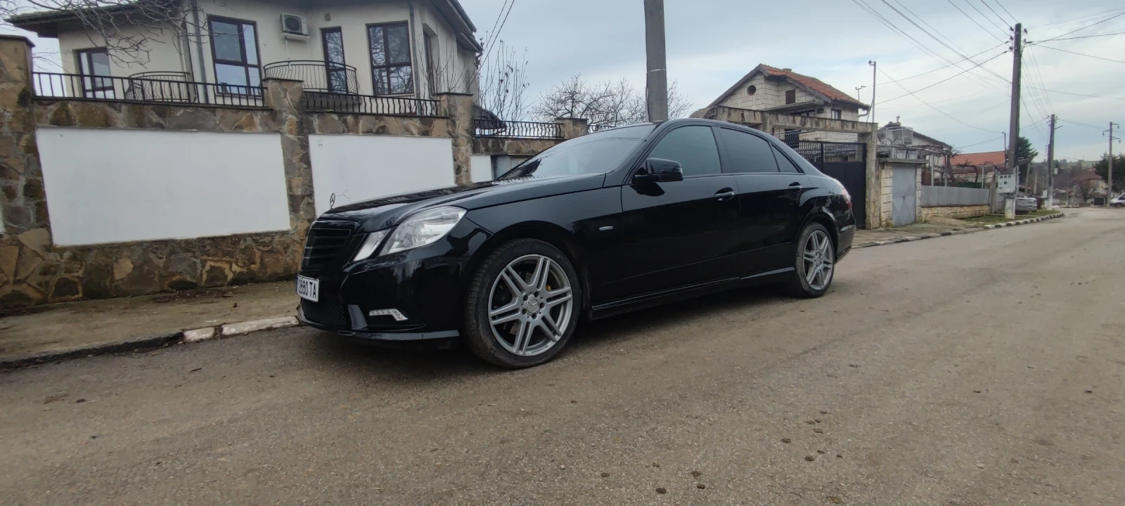 Mercedes-Benz E 350  - изображение 3