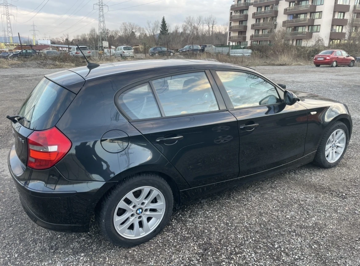 BMW 118 d / Facelift / Bi-xenon/ Гарантиран лизинг с 30% - изображение 4