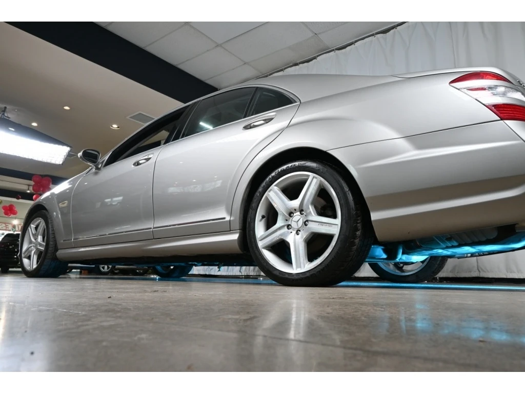 Mercedes-Benz S 450 V8 * SUNROOF * BLUETOOTH * LEATHER * 4MATIC AWD *  - изображение 6