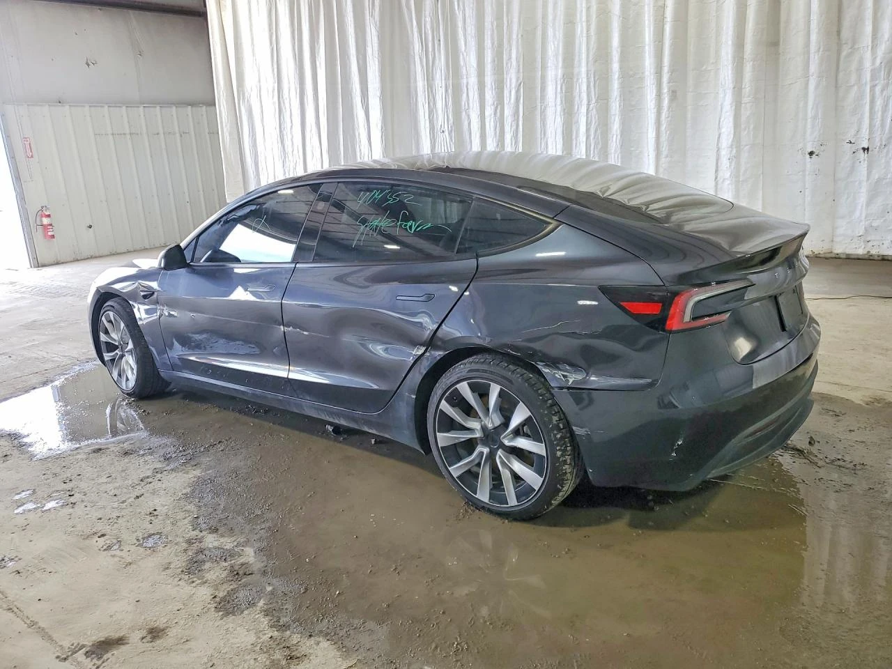 Tesla Model 3, снимка 2 - Автомобили и джипове - 54198076