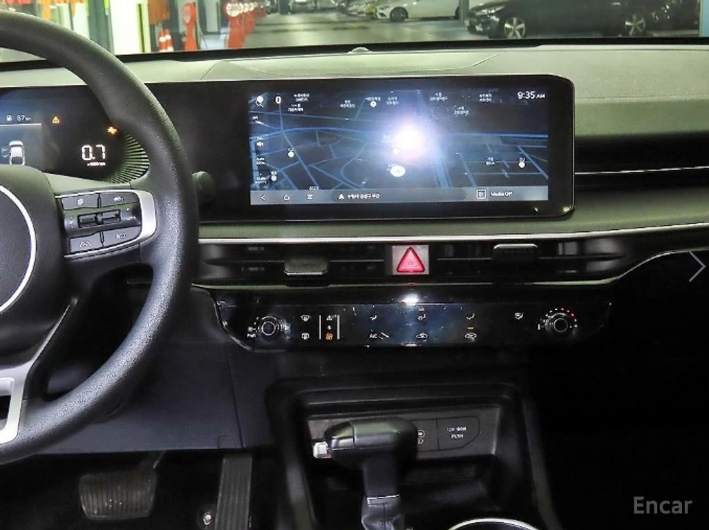 Kia K5 ПОДГРЕВ* КАМЕРА* КЕЙЛЕС* LANE* ASSIST, снимка 8 - Автомобили и джипове - 54360446