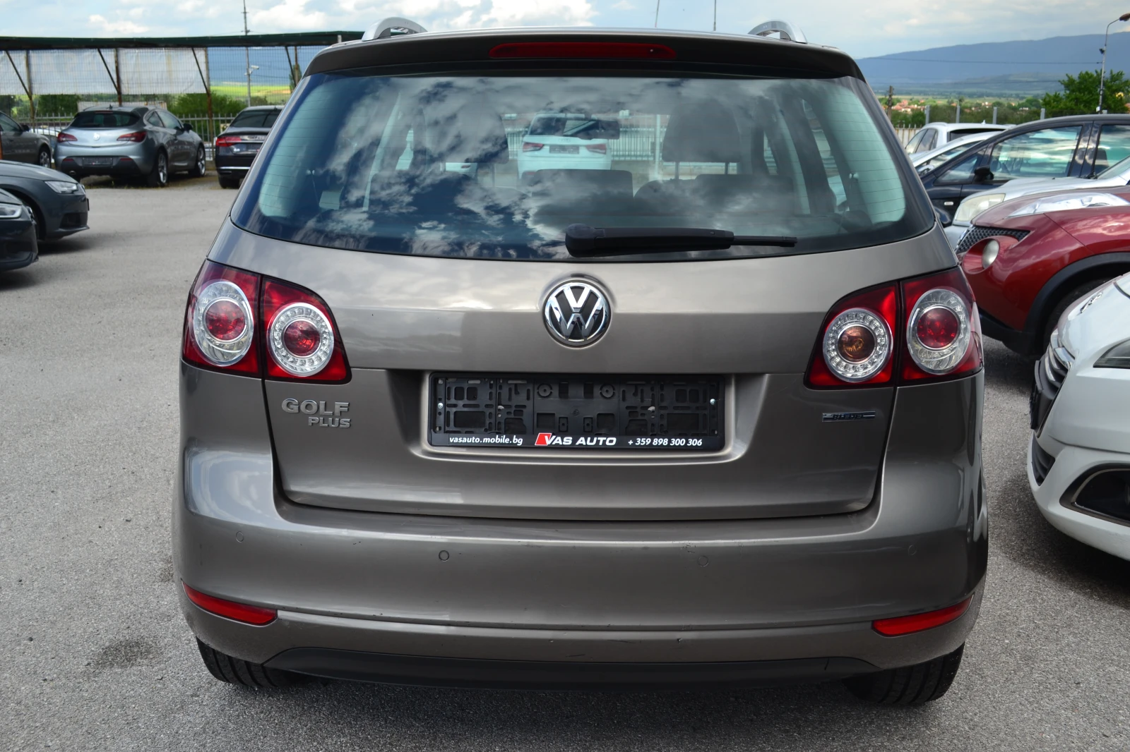 VW Golf Plus 1.6-GAZ, снимка 5 - Автомобили и джипове - 54752267