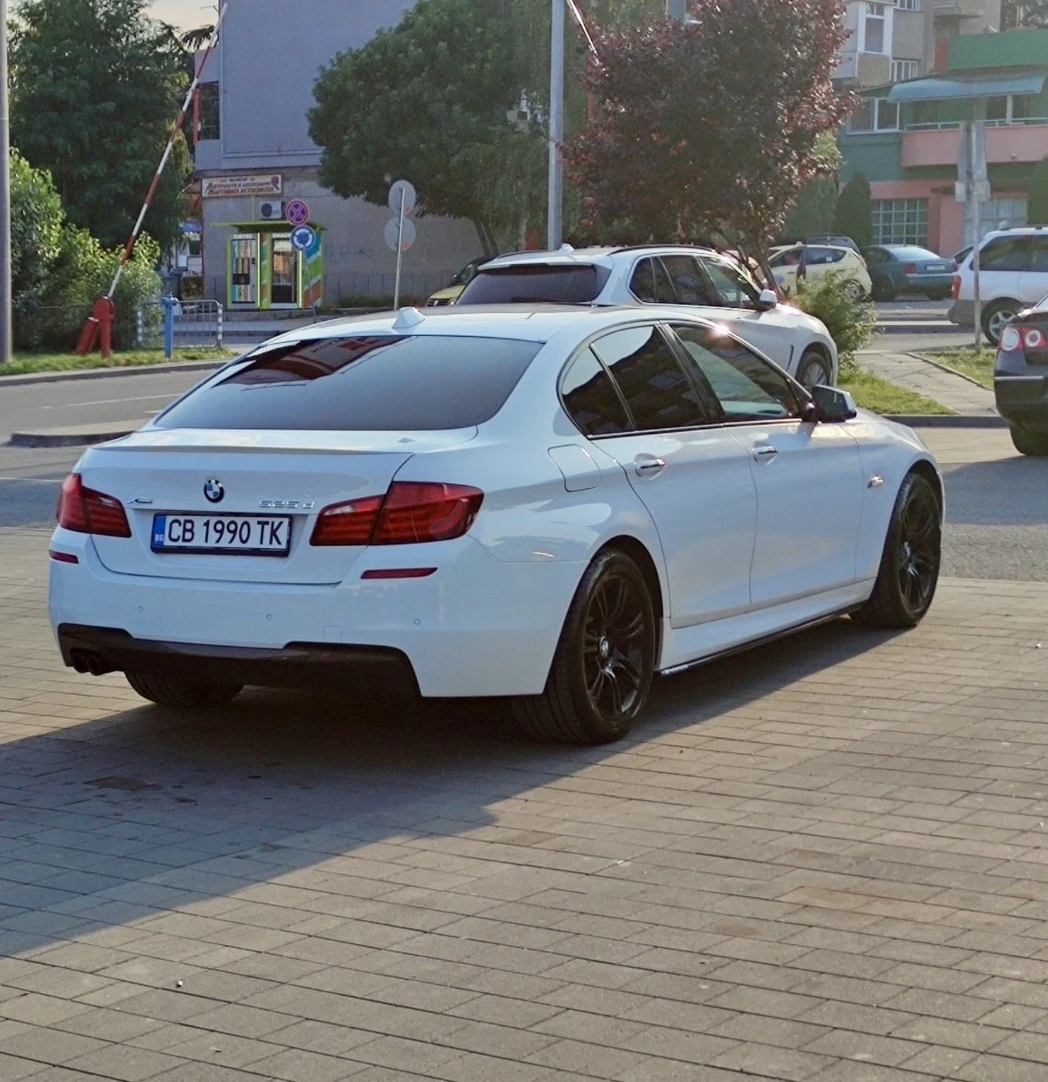 BMW 525 Xdrive, снимка 7 - Автомобили и джипове - 54789193