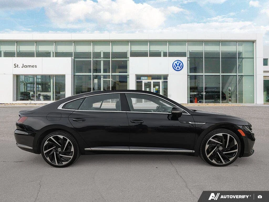 VW Arteon * MASSAGE * DISTRONIC * ПРЕДСТАВИТЕЛСТВО НА VW, снимка 4 - Автомобили и джипове - 54867229