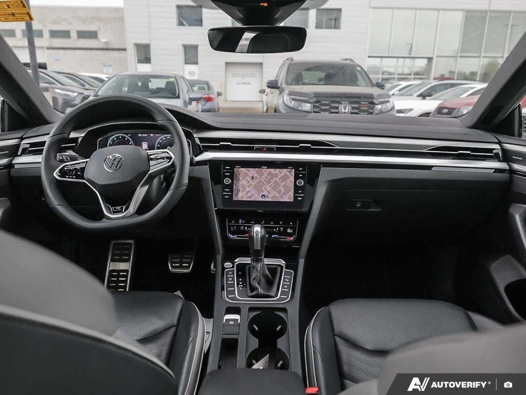 VW Arteon * MASSAGE * DISTRONIC * ПРЕДСТАВИТЕЛСТВО НА VW, снимка 15 - Автомобили и джипове - 54867229