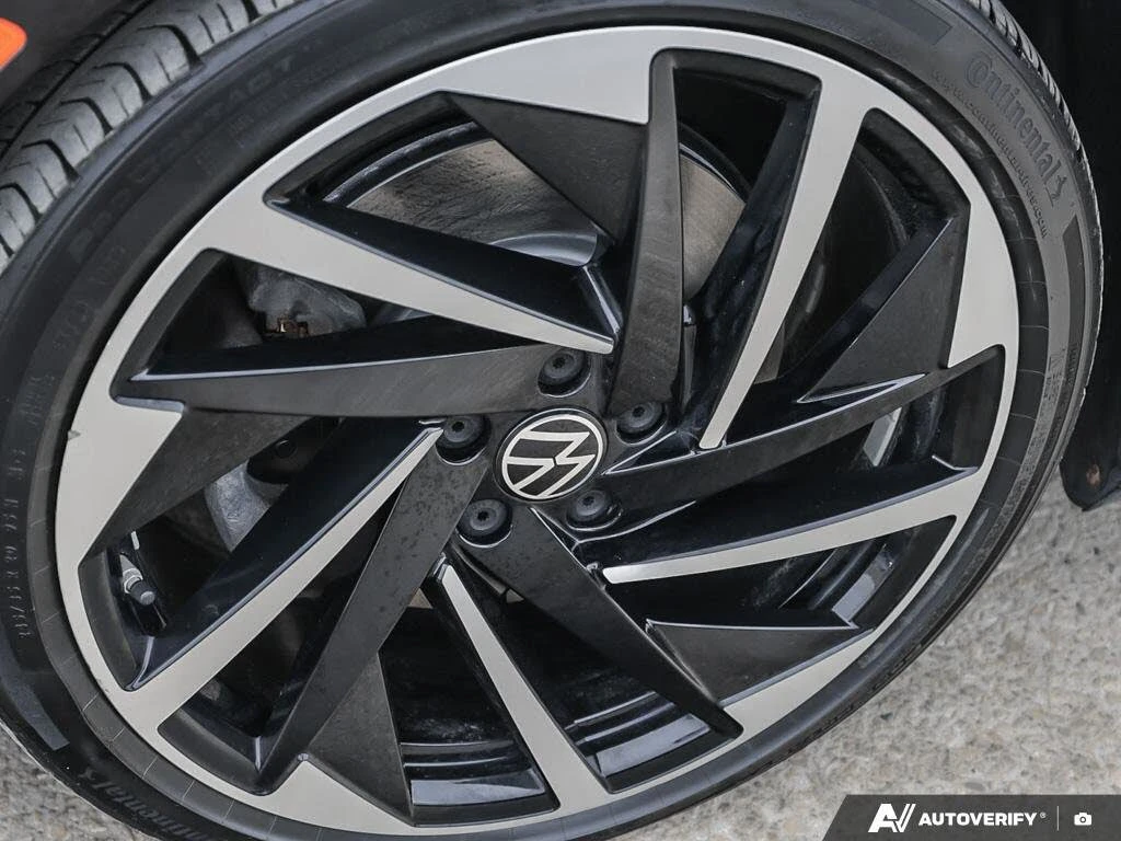 VW Arteon * MASSAGE * DISTRONIC * ПРЕДСТАВИТЕЛСТВО НА VW, снимка 9 - Автомобили и джипове - 54867229