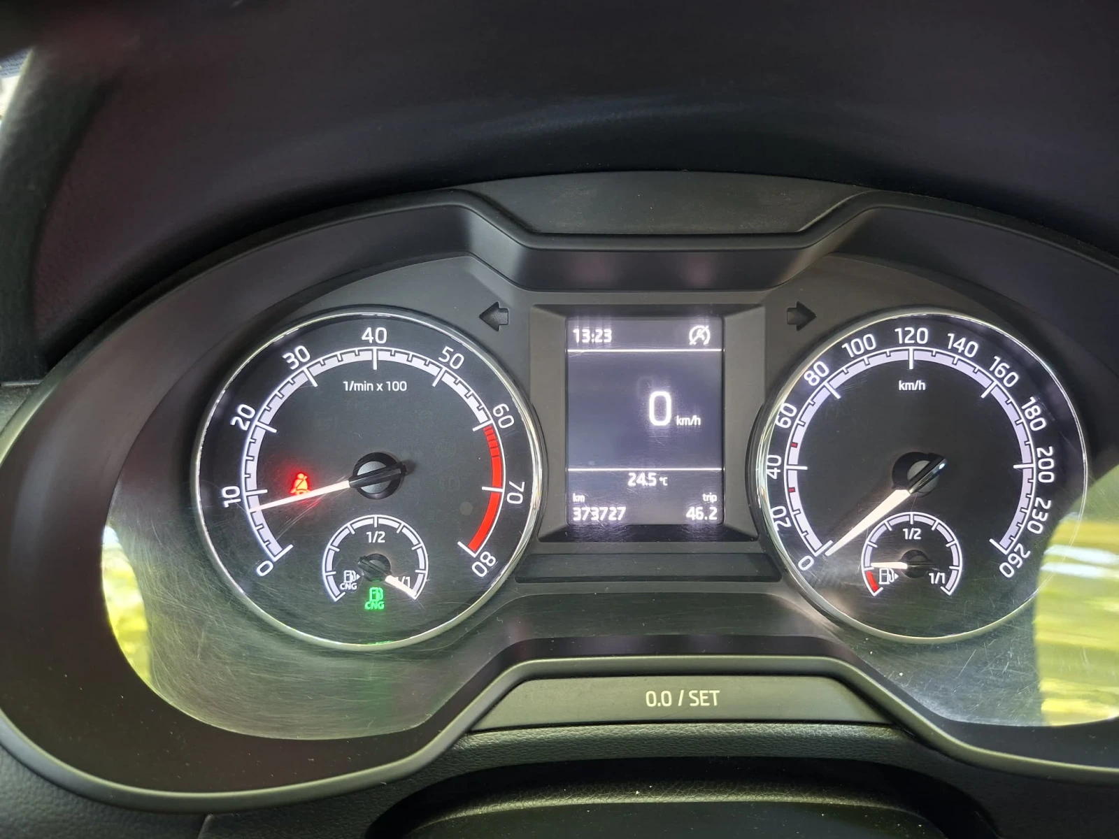Skoda Octavia 1.4 метан, снимка 13 - Автомобили и джипове - 54986607