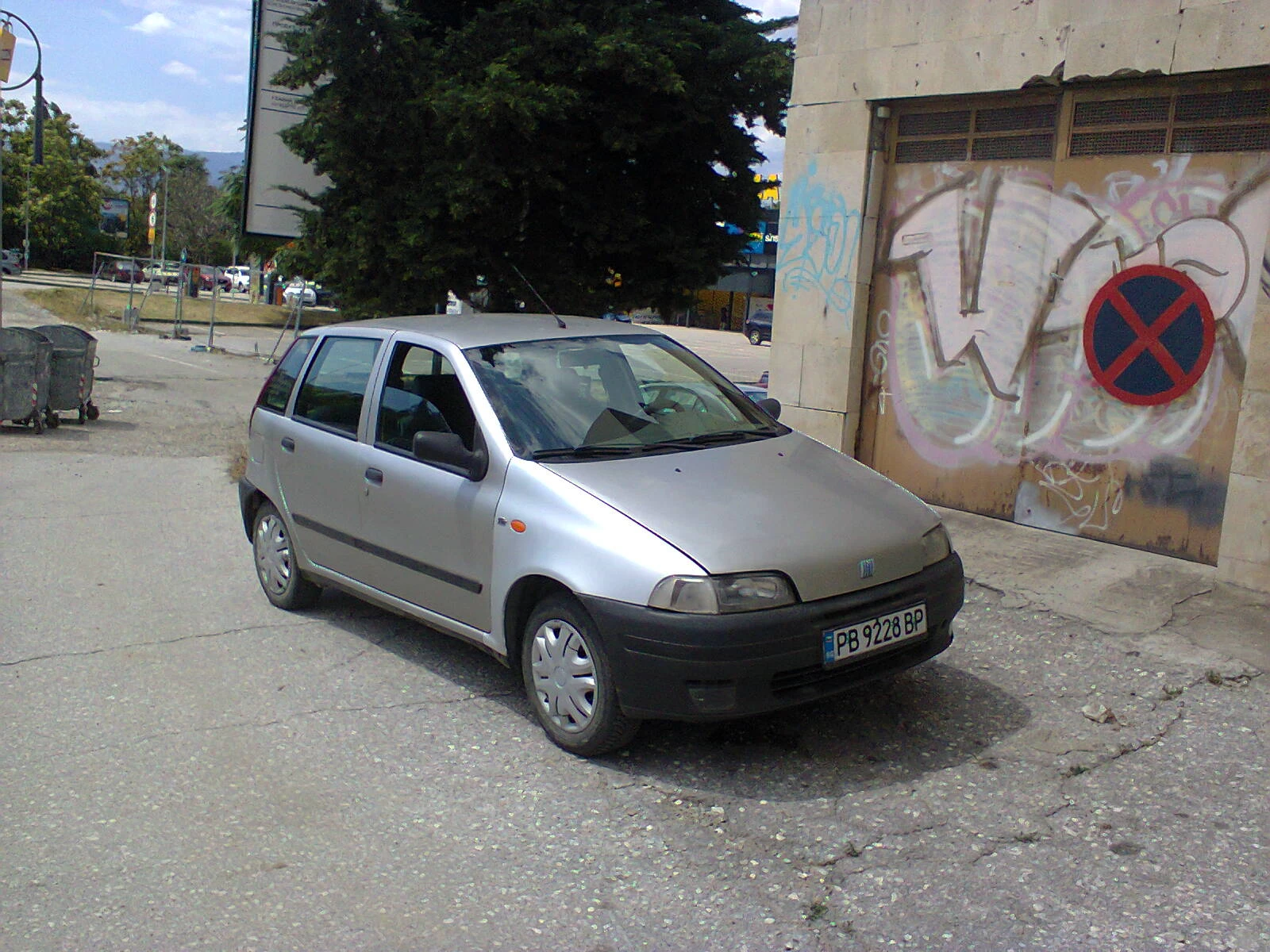 Fiat Punto 1.2 Газ/Бензин* * Климатик* * 4 врати обслужен , снимка 3 - Автомобили и джипове - 55170920