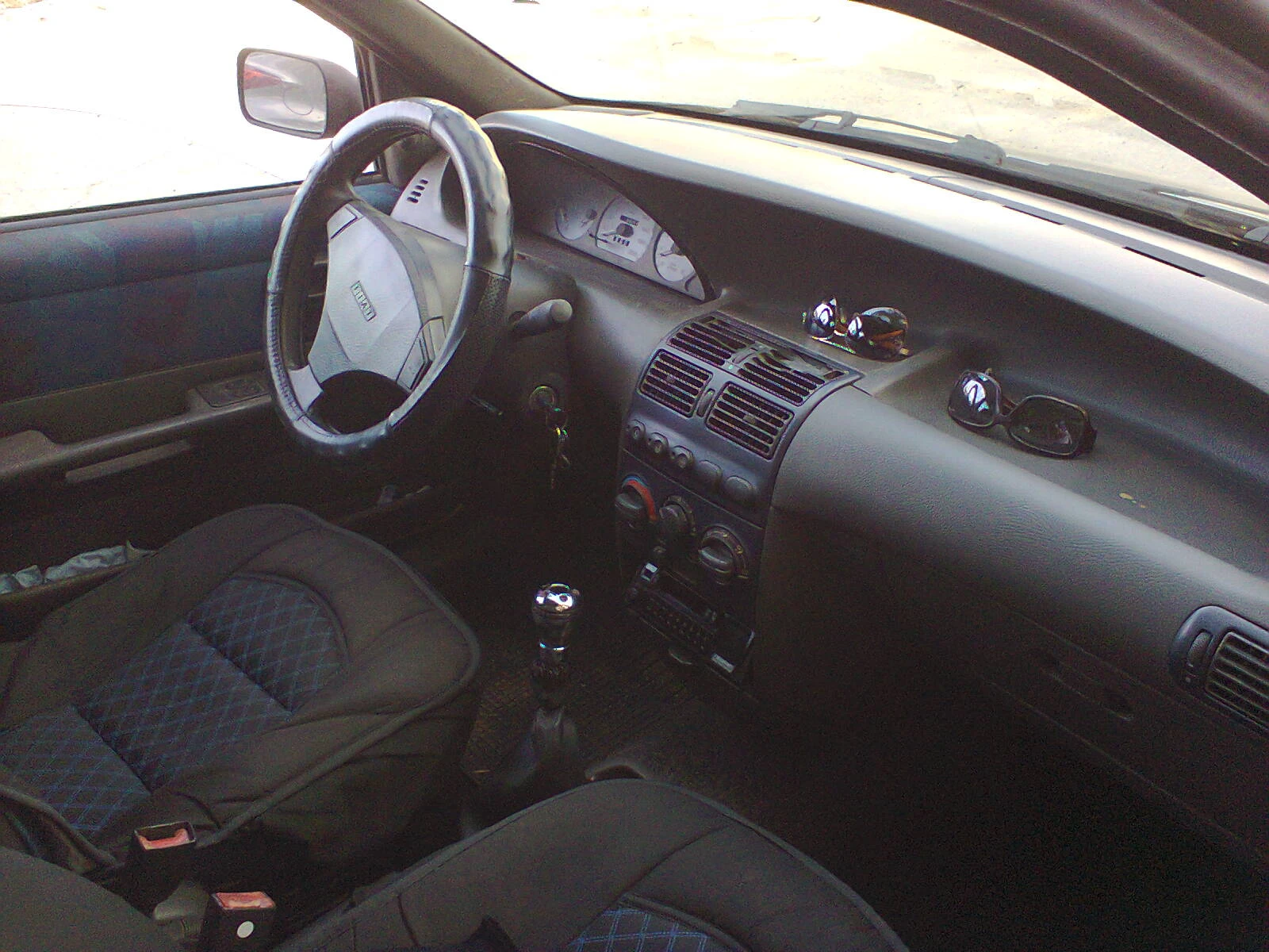 Fiat Punto 1.2 Газ/Бензин* * Климатик* * 4 врати обслужен , снимка 11 - Автомобили и джипове - 55170920