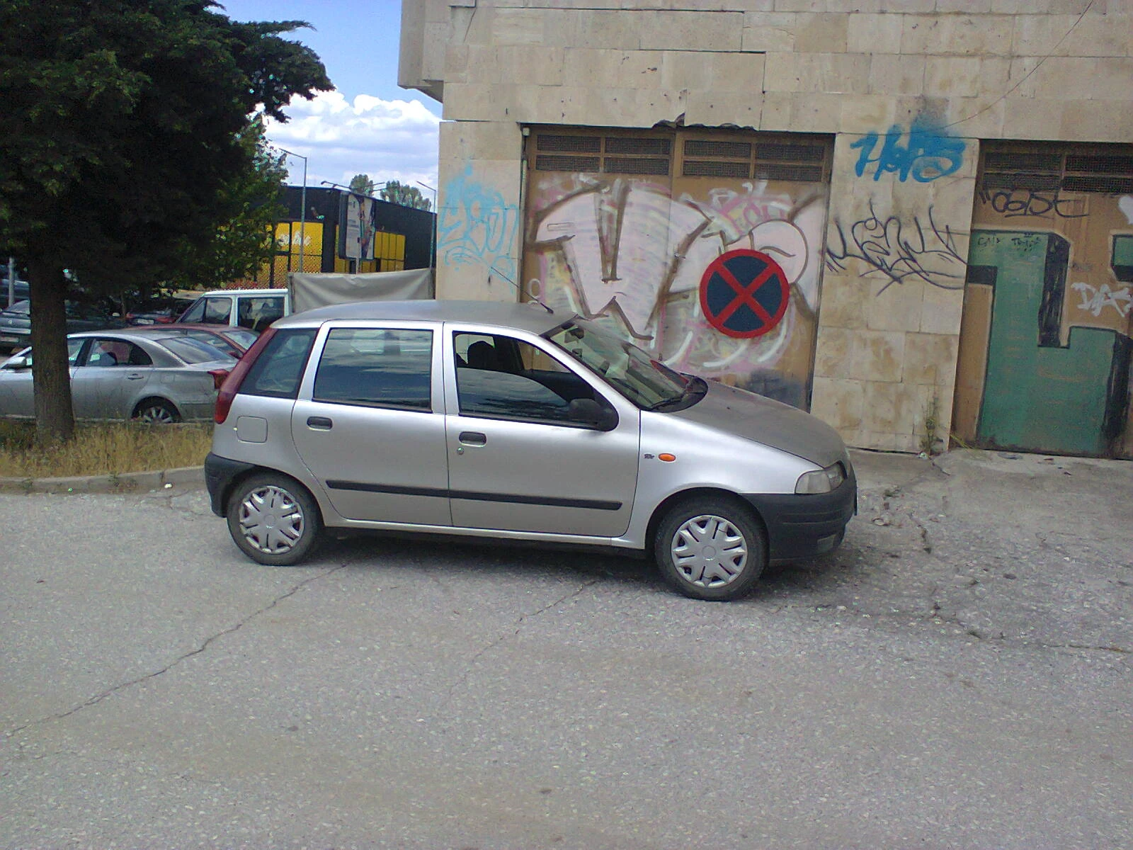 Fiat Punto 1.2 Газ/Бензин* * Климатик* * 4 врати обслужен , снимка 14 - Автомобили и джипове - 55170920