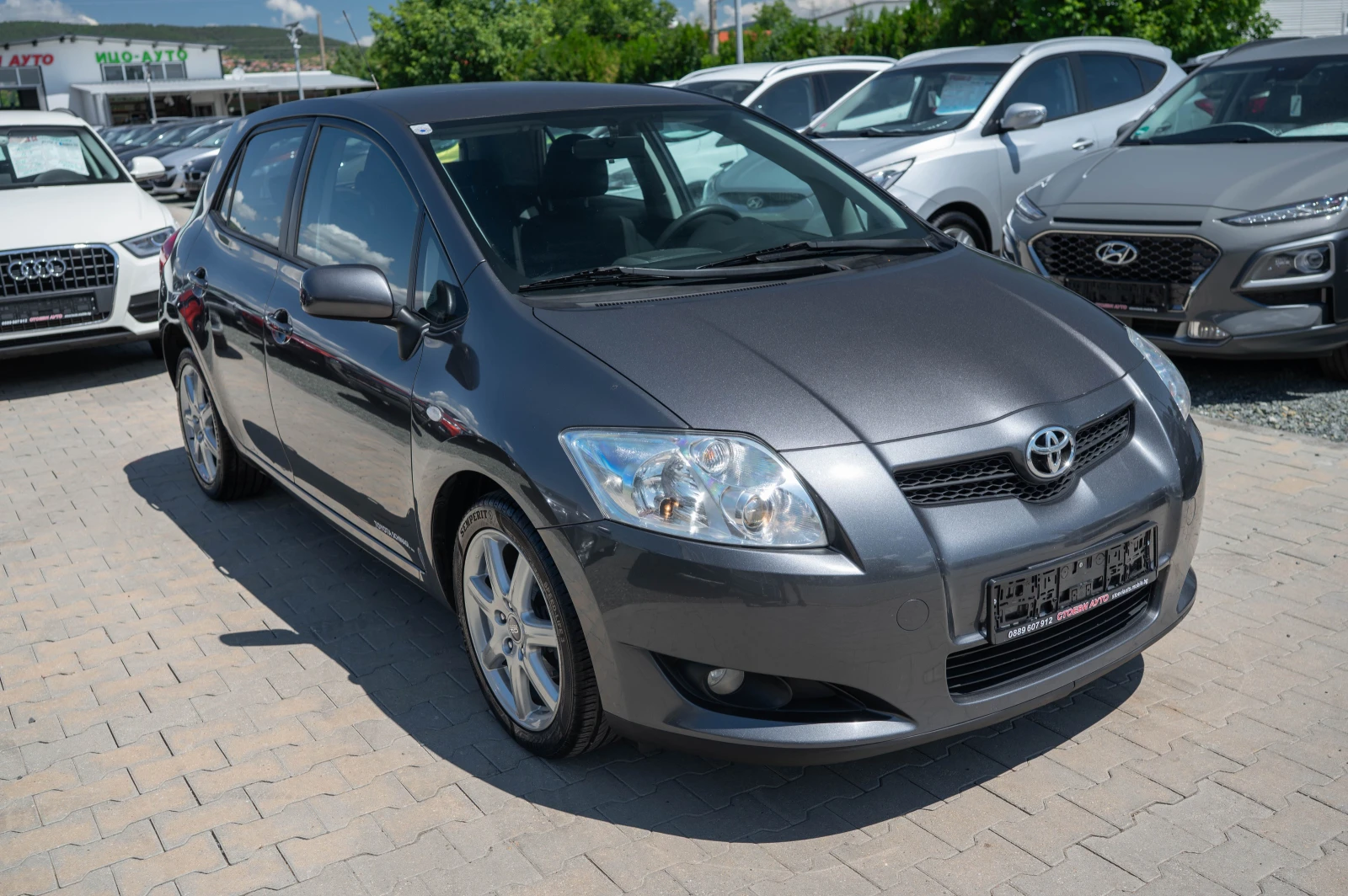 Toyota Auris 1.4* D-4D* 90кс* , снимка 5 - Автомобили и джипове - 55281167