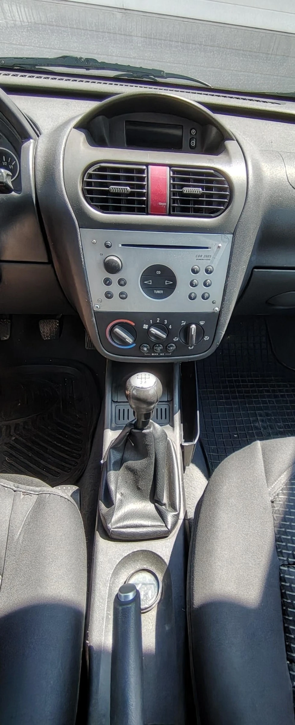 Opel Corsa, снимка 10 - Автомобили и джипове - 55301201