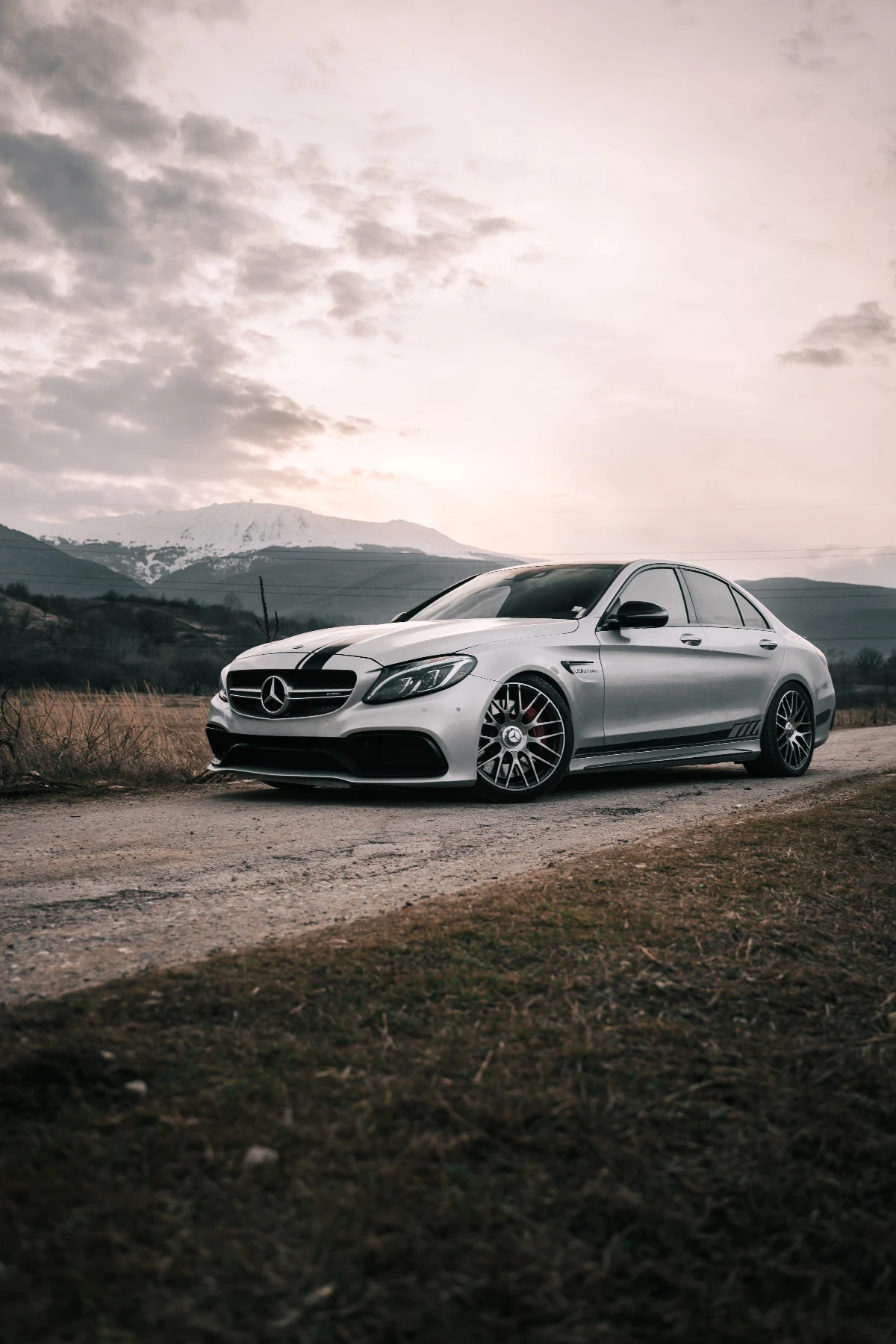 Mercedes-Benz C 63 AMG W205, снимка 2 - Автомобили и джипове - 55435324
