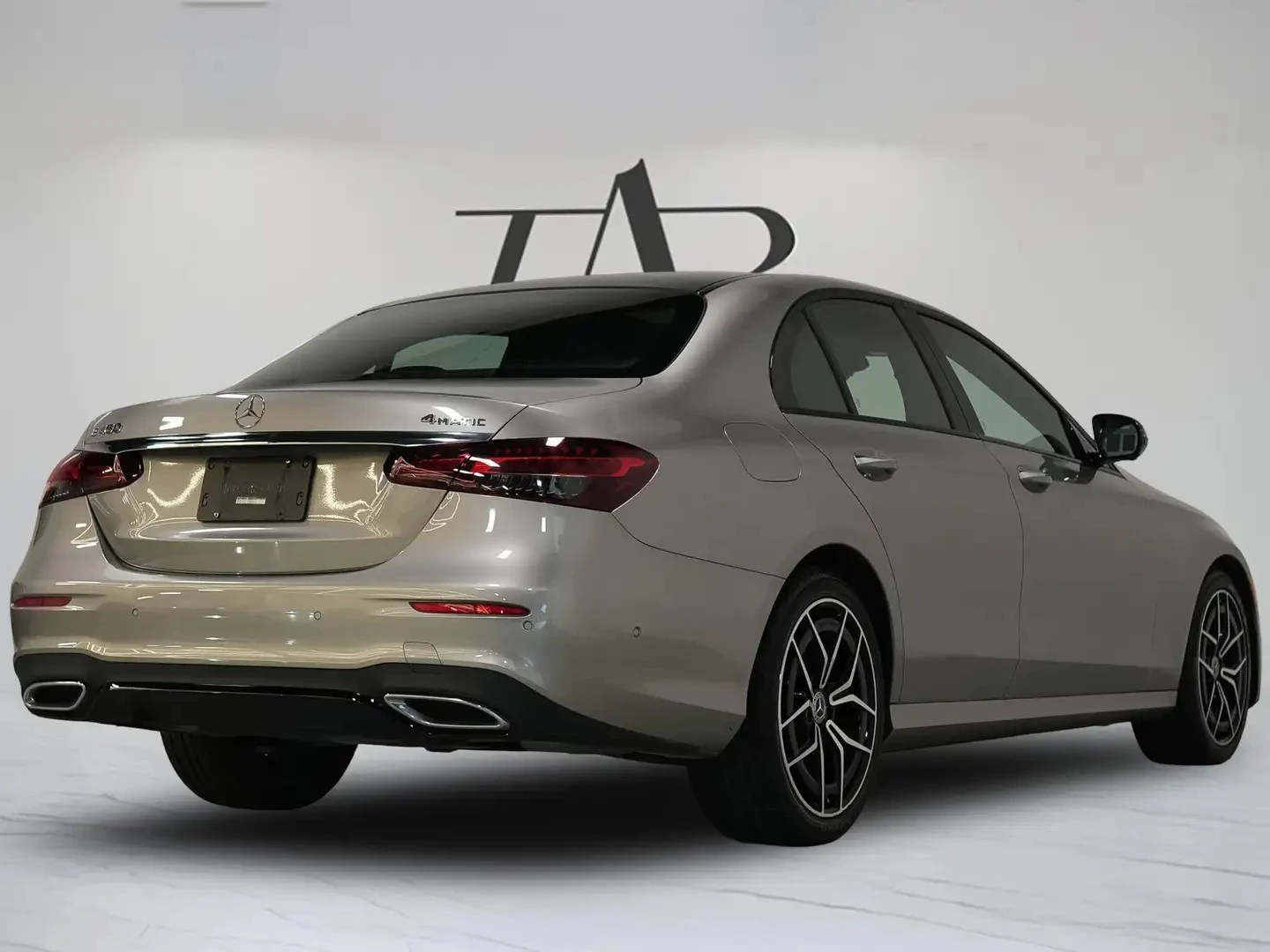 Mercedes-Benz E 450 4MATIC PREMIUM PKG ���� �� �������� ���������� | Mobile.bg � ����������� 6