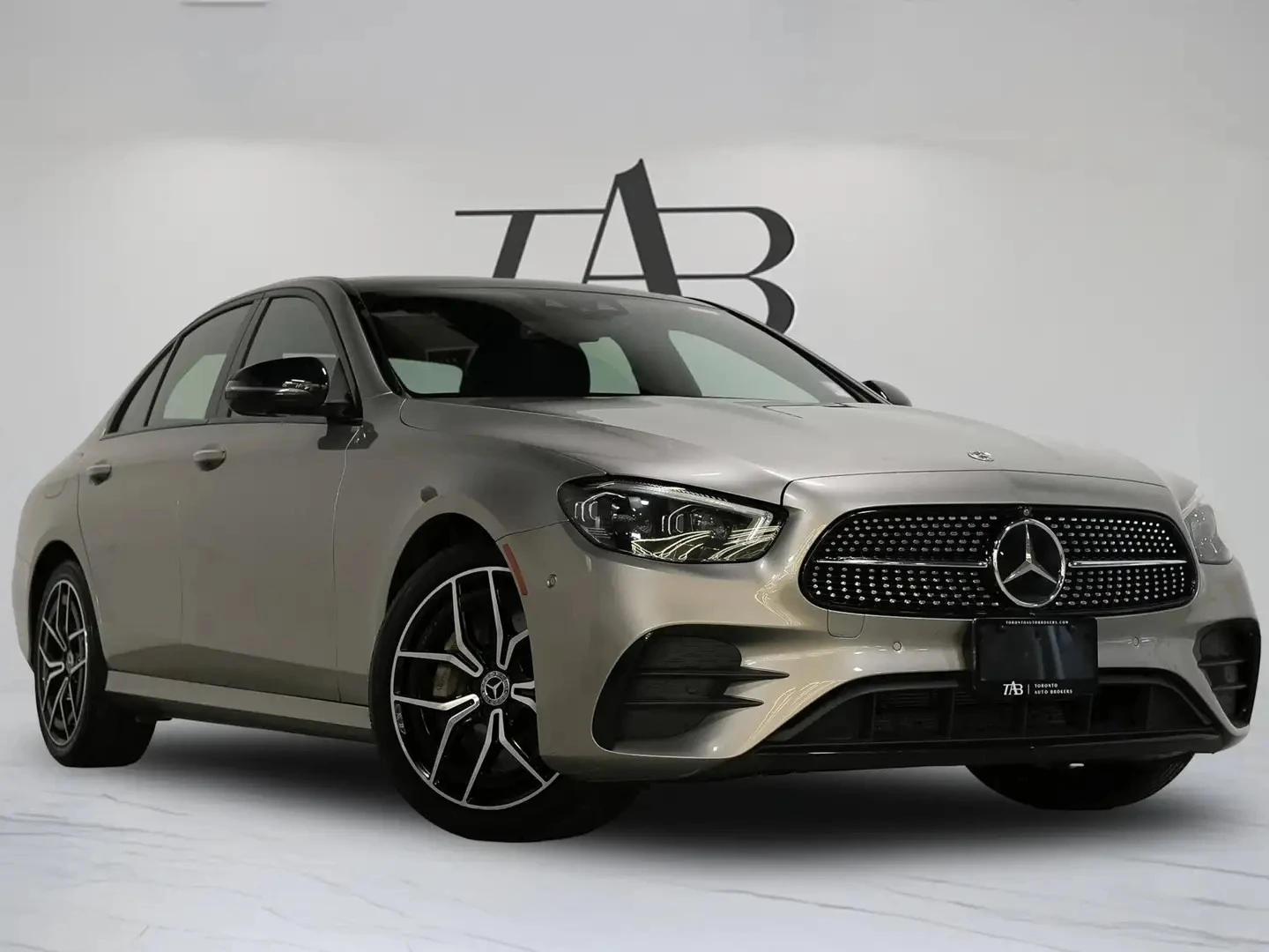 Mercedes-Benz E 450 4MATIC PREMIUM PKG ���� �� �������� ���������� | Mobile.bg � ����������� 1