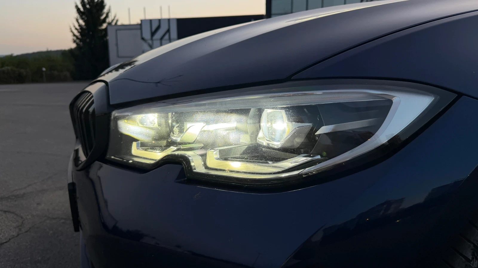 BMW 320 xDrive 20d, снимка 8 - Автомобили и джипове - 55892348