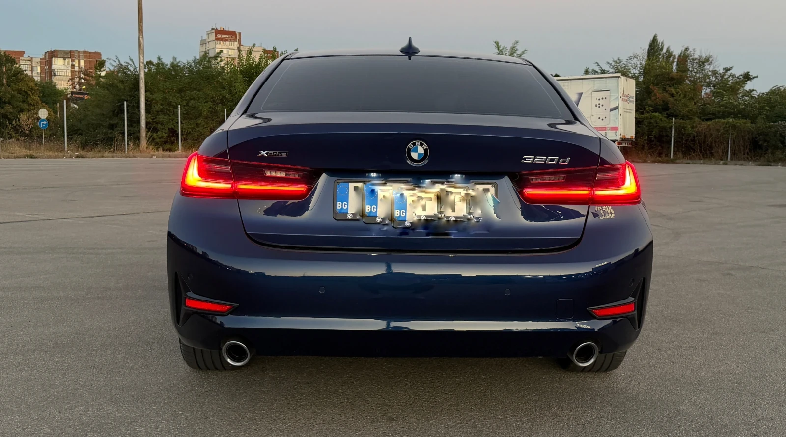 BMW 320 xDrive 20d, снимка 4 - Автомобили и джипове - 55892348
