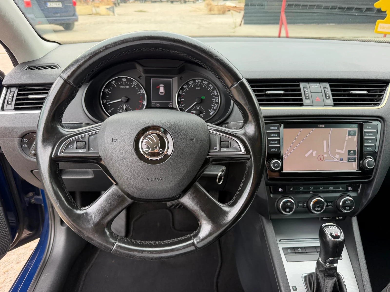 Skoda Octavia 1.8i / 4x4 / Автоматик, снимка 12 - Автомобили и джипове - 56165841