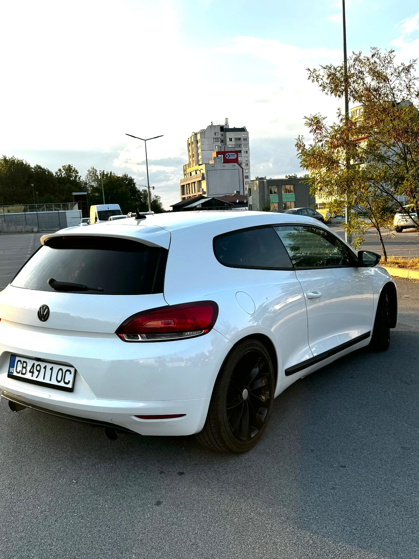 VW Scirocco 2.0T Швейцария , снимка 3 - Автомобили и джипове - 56259094