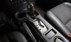 Toyota Fj cruiser 4WD V6* КАМЕРА* ПОДГРЕВ* BLUETOOTH, снимка 9