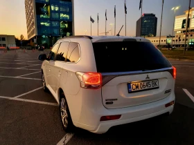 Mitsubishi Outlander Executive 2.0 Бензин/Газ(200 кс)Plug-in Hybrid 4x4, снимка 5