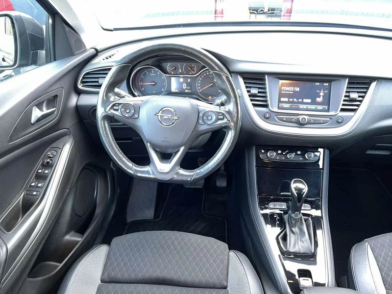 Opel Grandland X, снимка 10 - Автомобили и джипове - 47942917