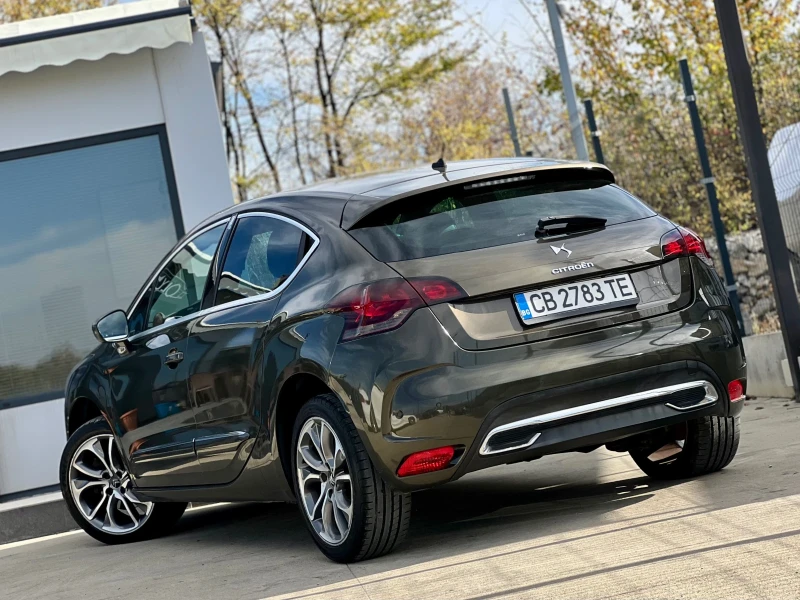 Citroen DS 4 Crossback 2.0D-163HP / ПОДГРЕВ / NAVI / ОБСЛУЖЕН / КАСКО , снимка 5 - Автомобили и джипове - 52245592
