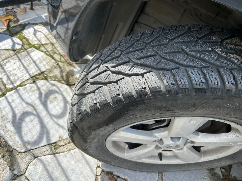 Toyota Rav4 2, 2, снимка 6 - Автомобили и джипове - 53051437