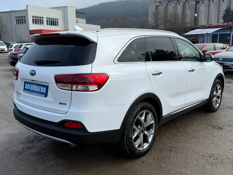 Kia Sorento 2.2CRDI-Rebel-4X4-автоматик-360 камера-кожа, снимка 6 - Автомобили и джипове - 53389493