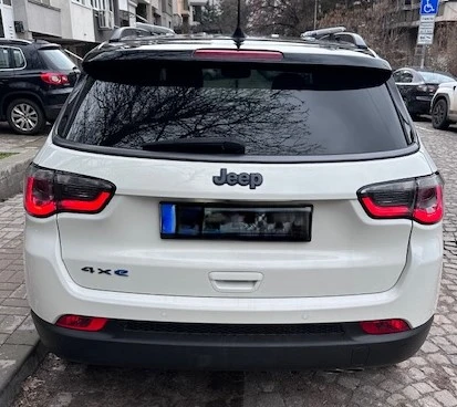 Jeep Compass, снимка 16 - Автомобили и джипове - 53426110