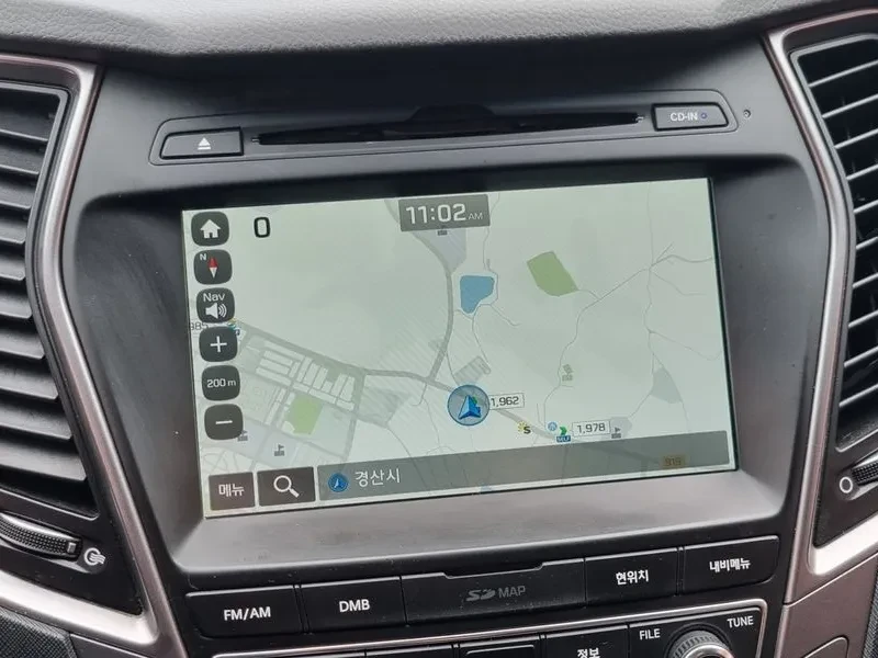 Hyundai Santa fe 2.0, снимка 9 - Автомобили и джипове - 54872252