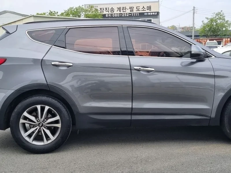 Hyundai Santa fe 2.0, снимка 6 - Автомобили и джипове - 54872252