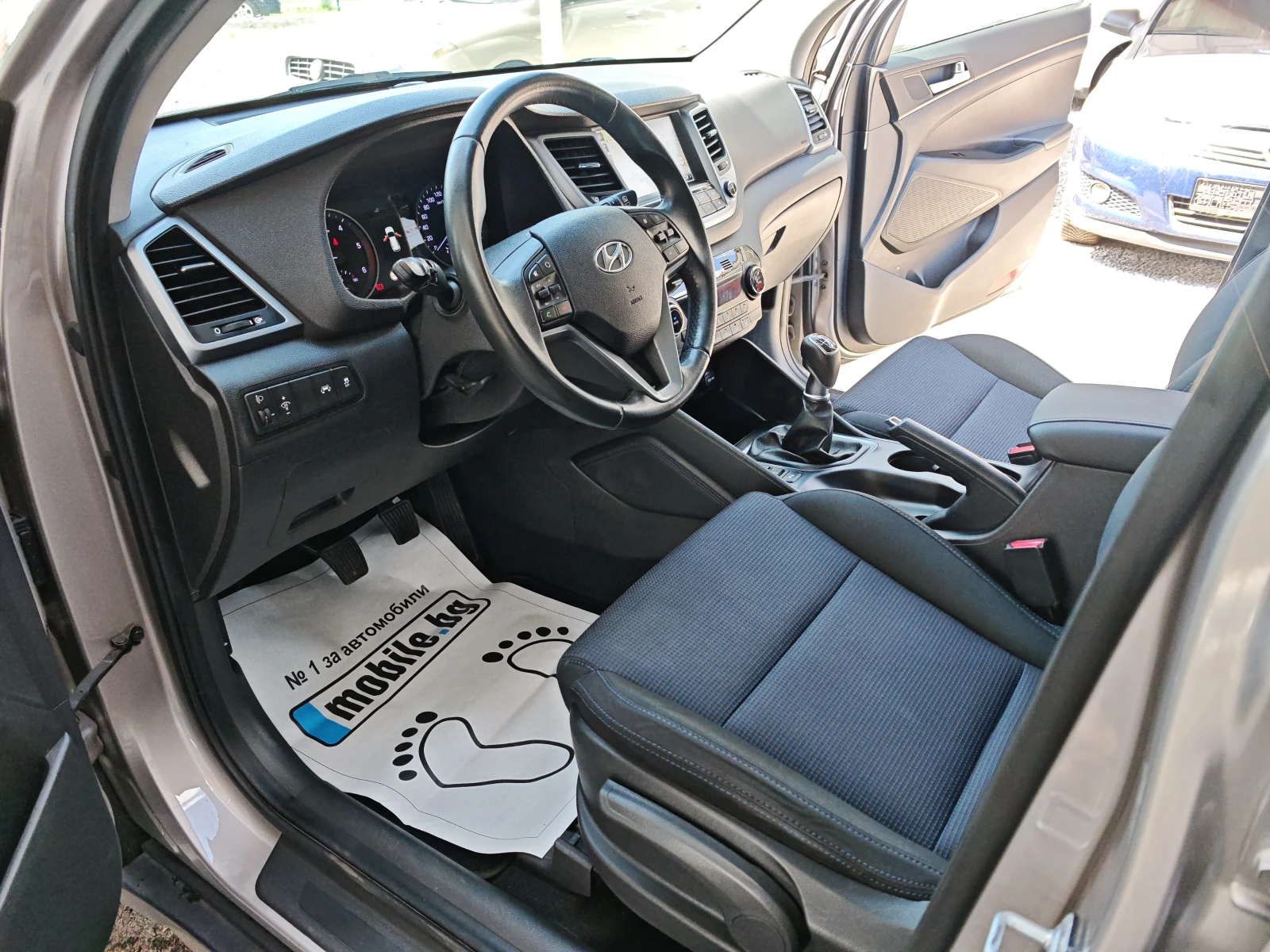 Hyundai Tucson 1.7CRDI-NAVI-Камера - изображение 7